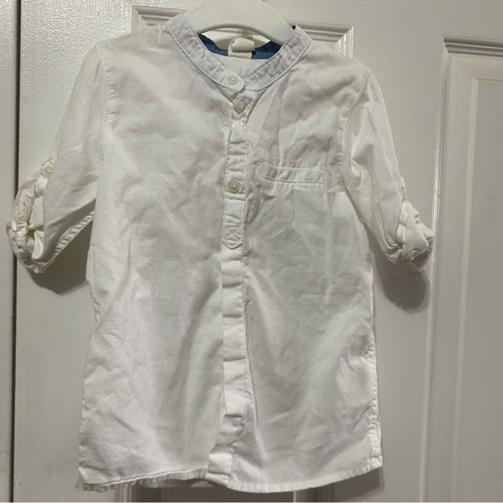 EUC H&M White Kids Band Collar Button Down Shirt 2-3 YRS